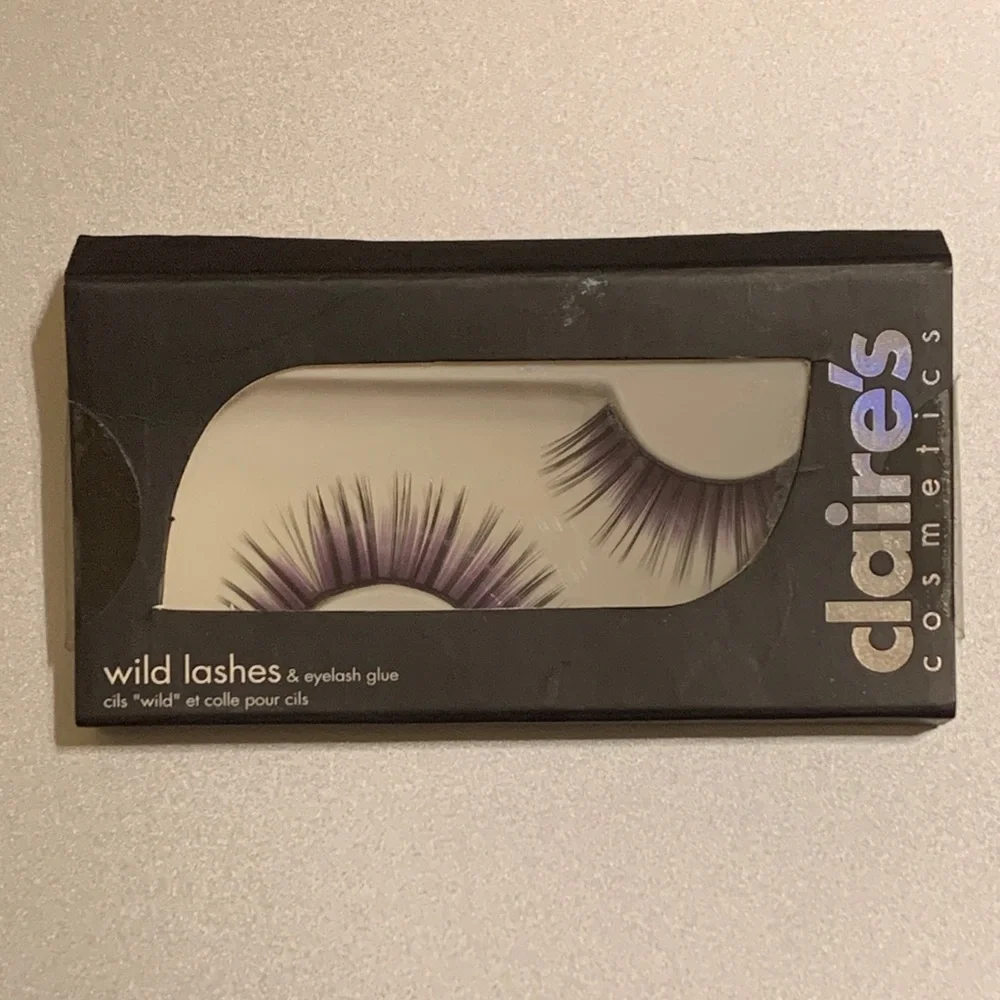 NWT Claire’s Y2K Wild Lashes False Eyelashes Black and Purple